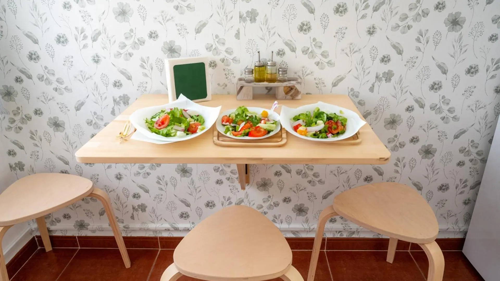 Acogedor Apartamento En Malaga Playa 2 Apartman